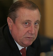Разумов Юрий Леонидович.Президент Фонда "Урал-Бизнес-Нефть". Работал с В.Ревтовым. Президент фонда самбо им.В.Ревтова с 2002г. по 2007г.